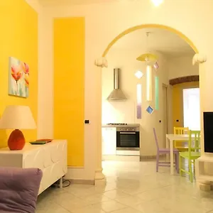 Appartement 15 Piazza Saint Bon, La Spezia